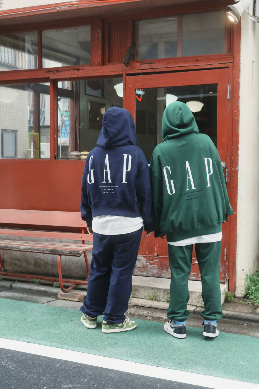 Gap、日本上陸30周年を記念した「30th Anniversary Sweats」が発売 (ギャップ)