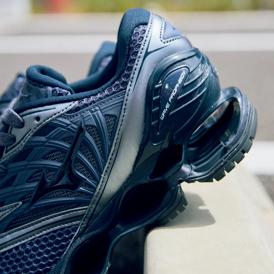 【2025年 9/26 発売】Mizuno WAVE PROPHECY LS “Navy/Brown” (ミズノ ウェーブ プロフェシー) [D1GA2511-04/D1GA2511-05]