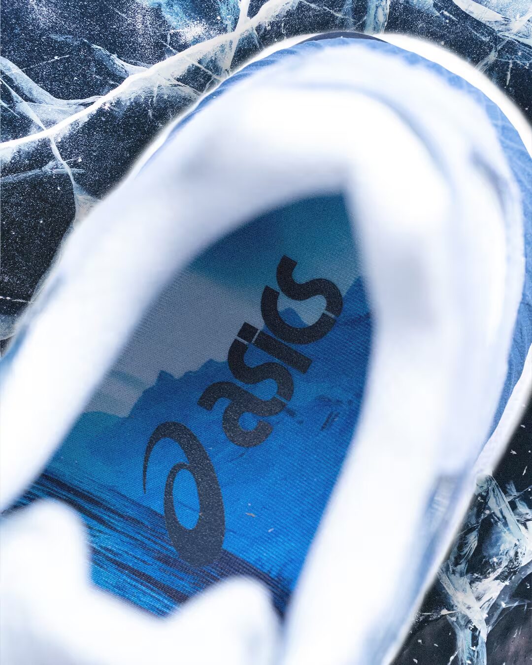 【2025年 10/23 発売】atmos / ASICS GEL-NYC “Hyozan” (アトモス アシックス ゲル エヌワイシー “氷山/ヒョウザン”) [1203A975.100]