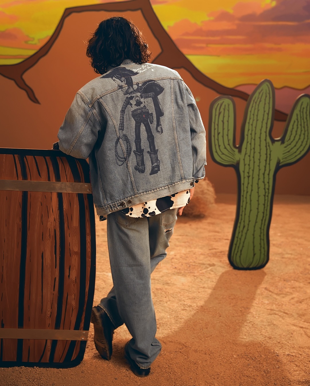 トイストーリ × Levi’s 2025 FW コラボコレクションが10/2 発売 (Toy Story リーバイス)