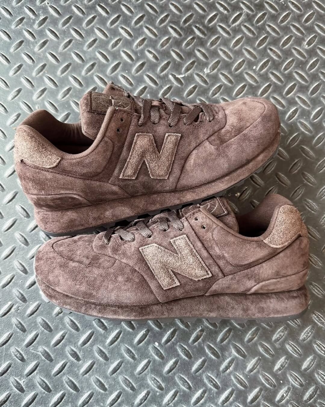 【2025年 9/23 発売】Stone Island x New Balance 2025 FW 574 LEGACY Ghost (ストーンアイランド ニューバランス 2025年 秋冬)