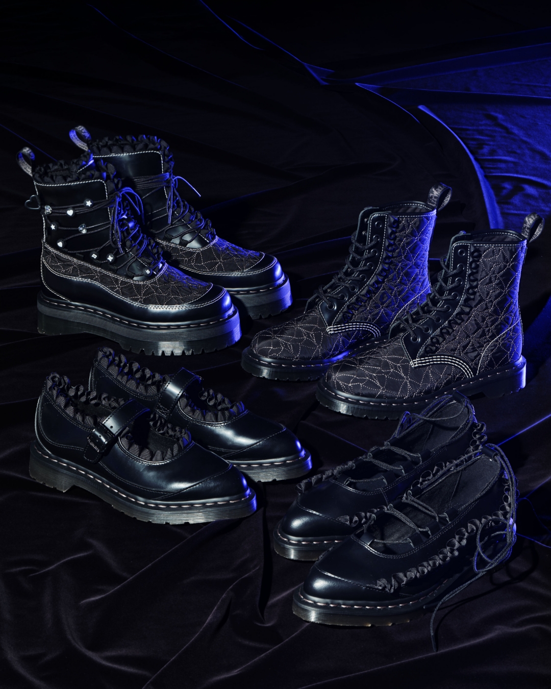 Dr. Martensからフェミニンさを引き立てるリボン柄やヒールループを組み合わせた新作ブーツコレクション「FRILL」が2025年 9/26 発売 (ドクターマーチン フリル コレクション)