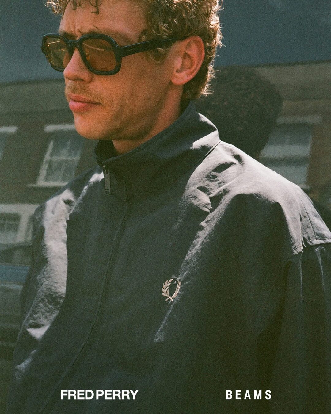 アンカーグレーカラーのFRED PERRY × BEAMS 2025 FW 最新コラボコレクションが2025年 10/4 発売 (フレッドペリー ビームス)
