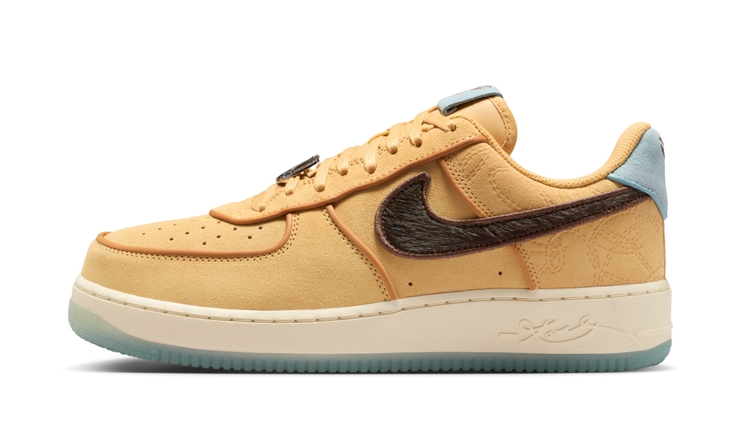 【2026年 4/24 発売予定】Kobe Bryant × NIKE AIR FORCE 1 LOW QS “Siempre Hermanos” (コービー・ブライアント ナイキ エア フォース 1 ロー “シエンプレ・エルマノス”) [IM0582-700]