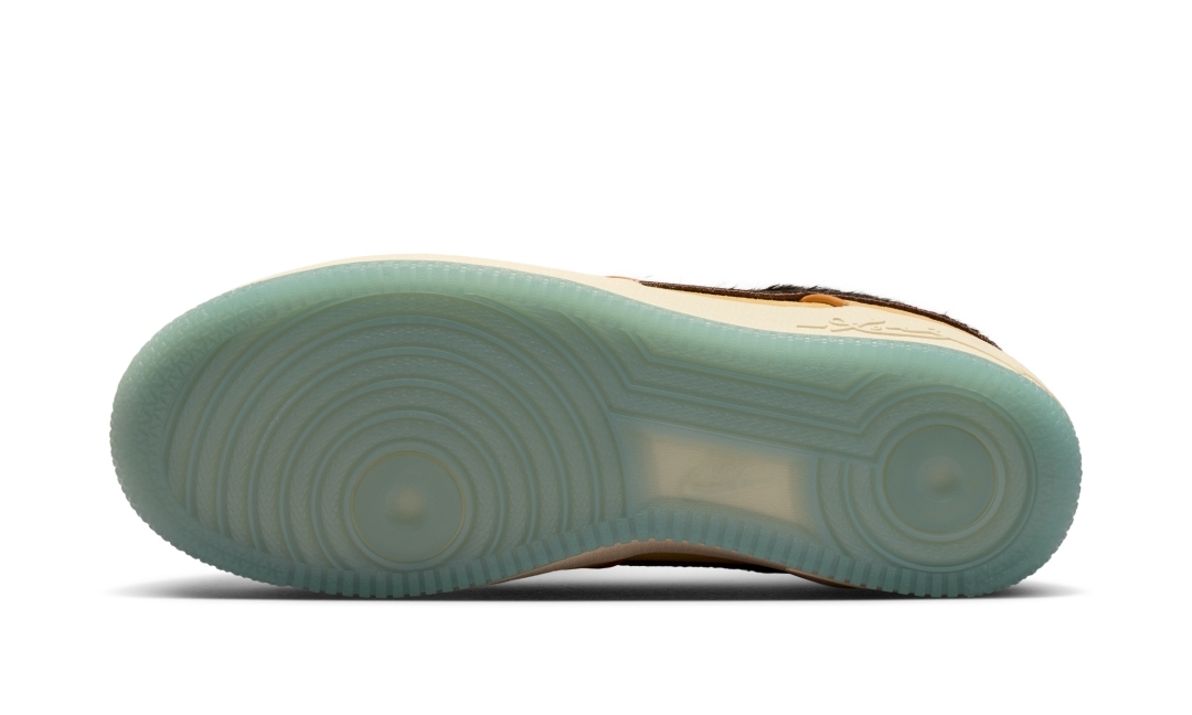 【2026年 4/24 発売予定】Kobe Bryant × NIKE AIR FORCE 1 LOW QS “Siempre Hermanos” (コービー・ブライアント ナイキ エア フォース 1 ロー “シエンプレ・エルマノス”) [IM0582-700]