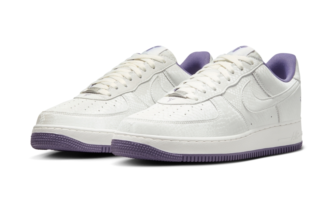 【2026年 5/15 発売予定】Kobe Bryant × NIKE AIR FORCE 1 LOW QS “Summit White/Daybreak” (コービー・ブライアント ナイキ エア フォース 1 ロー “サミットホワイト/デイブレイク”) [IB0018-102]