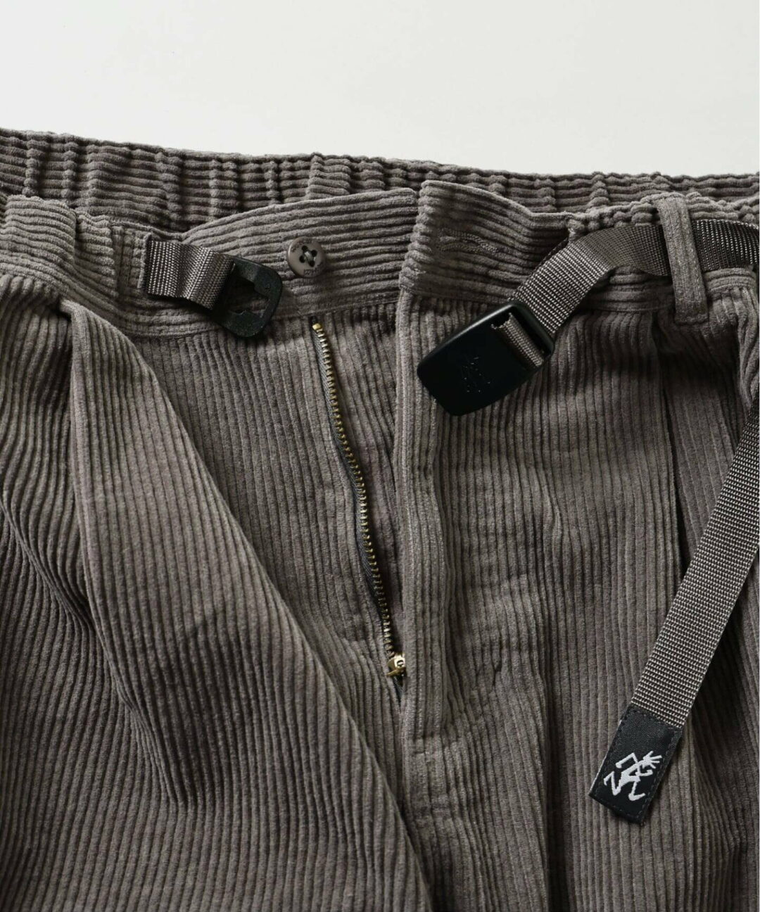 JOURNAL STANDARD relume × Gramicci 2025 FW 別注 “コーデュロイ リラックスド プリーツ パンツ”が2025年 11月初旬 発売 (ジャーナルスタンダード グラミチ)