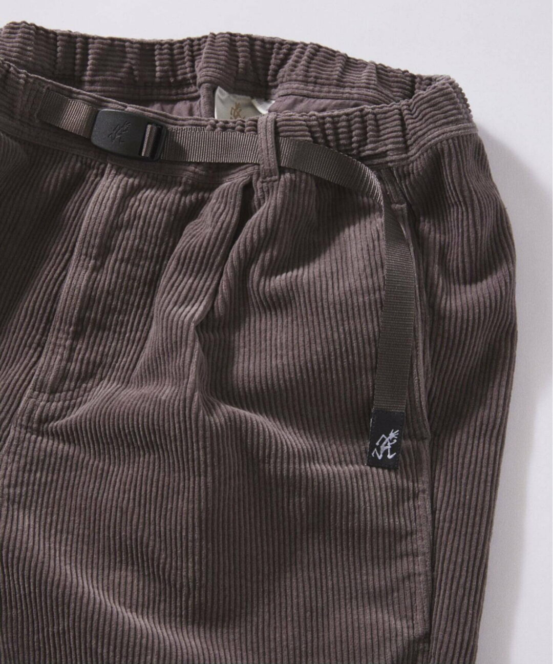 JOURNAL STANDARD relume × Gramicci 2025 FW 別注 “コーデュロイ リラックスド プリーツ パンツ”が2025年 11月初旬 発売 (ジャーナルスタンダード グラミチ)
