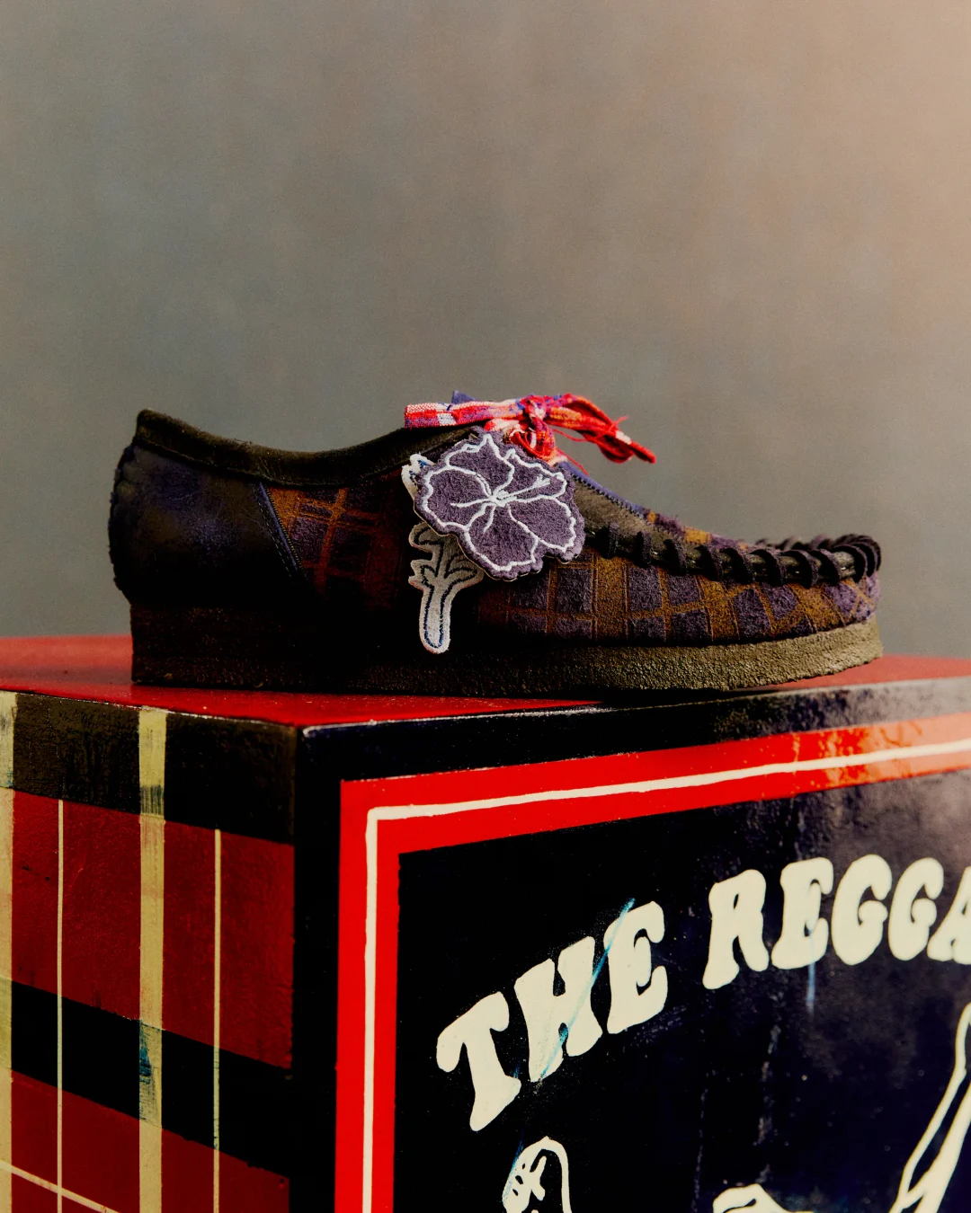 UNION TOKYO EXCLUSIVE / Clarks Originls × Nicholas Daley Wallabee “Brown Combi”が2025年 10/4 発売 (ユニオン トウキョウ クラークス オリジナルズ ニコラス・デイリー ワラビー)