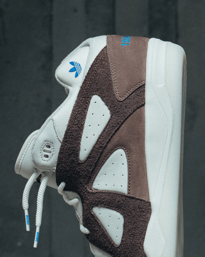 【2026年 2月 発売予定】BAD BUNNY × adidas Originals BadBo 1.0 “Resilience” (バッドバニー アディダス オリジナルス) [KJ1468/JS1469/JS3886]