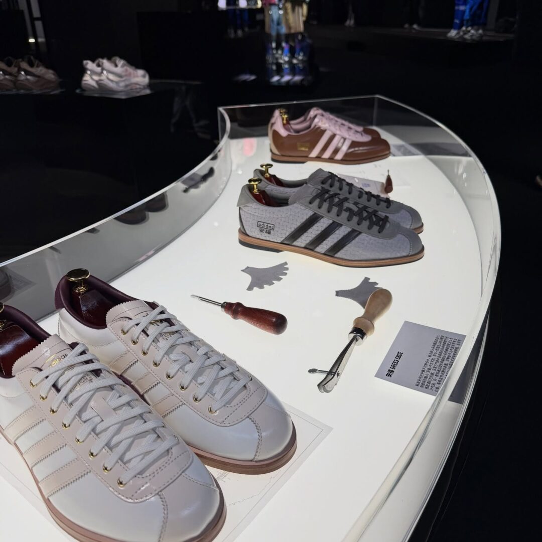 「”POWER OF THREE” at Shanghai Fashion Week」にてCLOT × adidas 最新コラボが公開 (クロット アディダス オリジナルス パワー オブ スリー 上海ファッションウィーク)