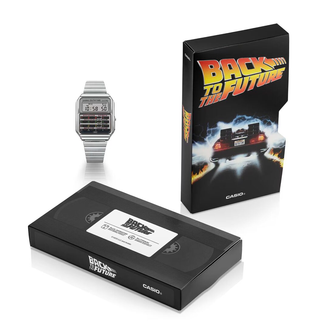 「バック・トゥ・ザ・フューチャー」× CASIO コラボレーションモデル「CA-500WEBF-1AJR」が2025年 10/21 発売 (Back to the Future カシオ)