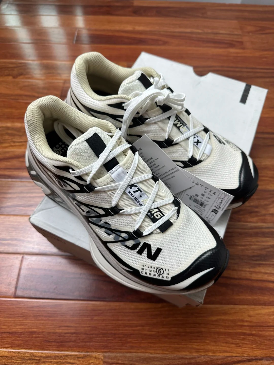 【2025年 10/16 発売予定】MM6 Maison Margiela x SALOMON XT 2025 FW (エムエム6 メゾン マルジェラ サロモン)