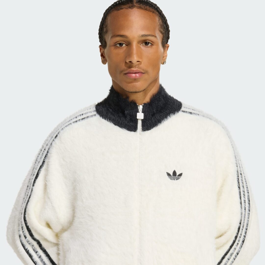 フェイクモヘヤ素材の”アディダス オリジナルス クラシック トラックトップ”が2025年 11/1 発売 (adidas Originals Faux Mohair Classic Track Top) [KR5152/KR5145]