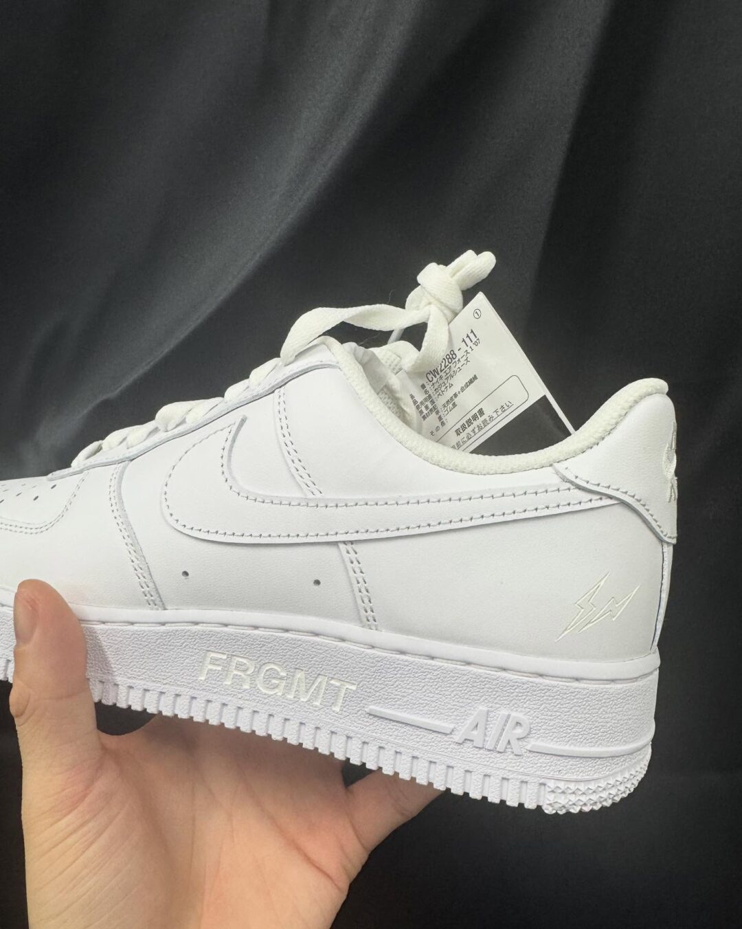 FORCE Festival 2025 x FRAGMENT × NIKE AIR FORCE 1 LOW “Triple Whtie” (フォースフェスティバル フラグメント ナイキ エア フォース 1 ロー “トリプルホワイト”)