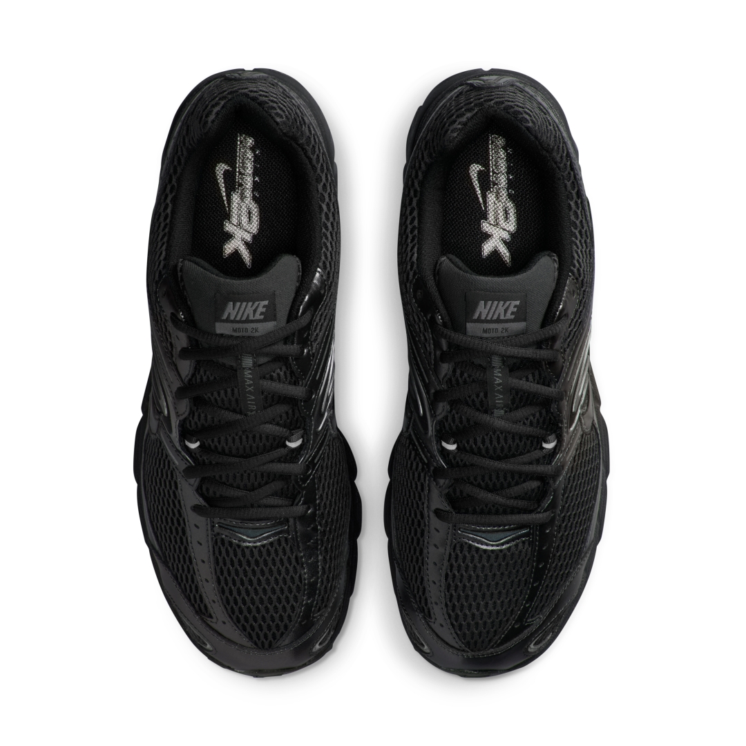 【2025年 10/6 発売】NIKE AIR MAX MOTO 2K “Black/Metallic Dark Grey” (ナイキ エア マックス モト “ブラック/メタリックダークグレー”) [IO9279-001]