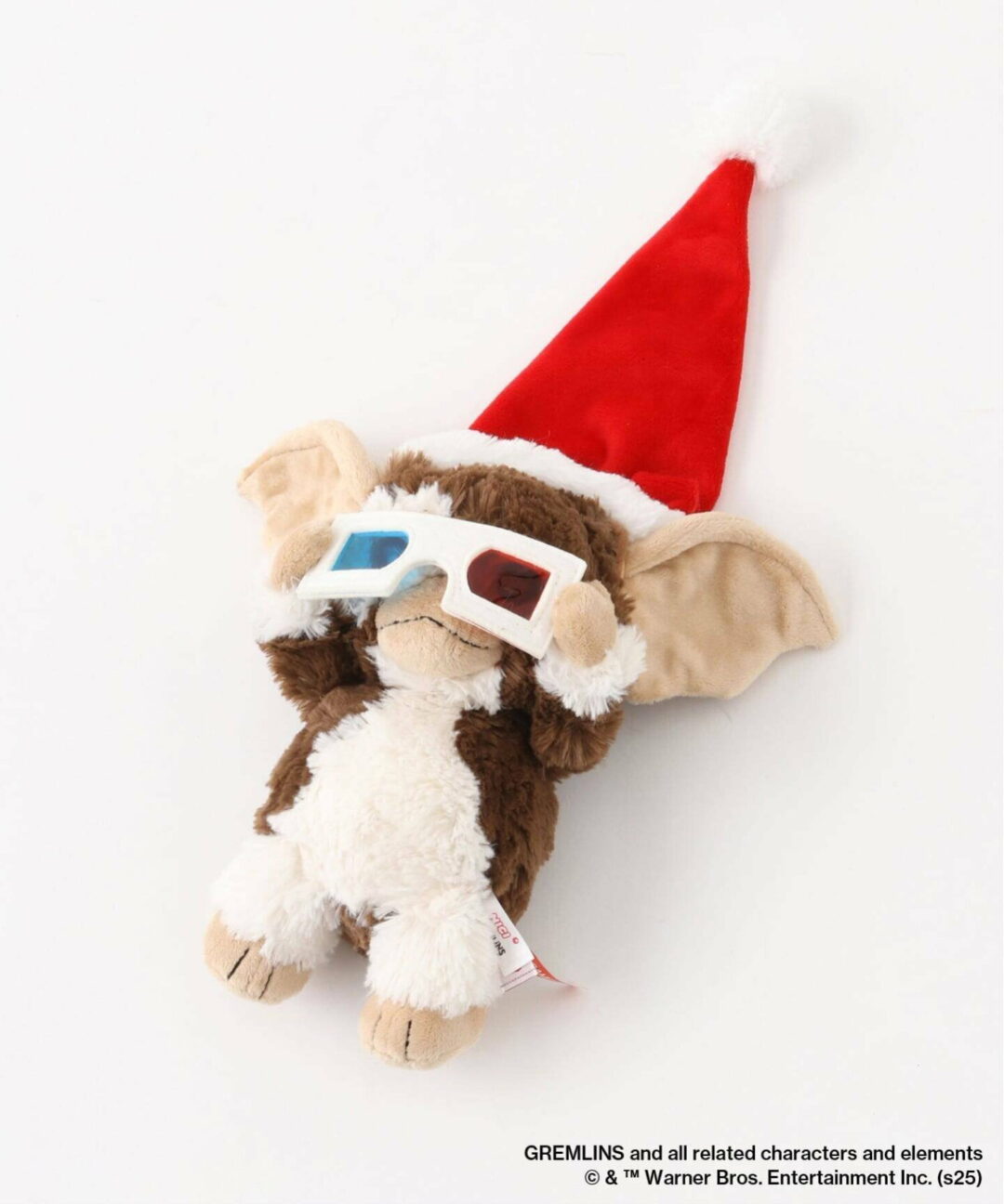 サンタの格好をしたグレムリン ギズモ ヌイグルミ “GREMLINS × NICI × JSF SANTA GIZMO DOLL with Pillow and 3D Glasses”が2025年 11月中旬 発売 (ニキ)