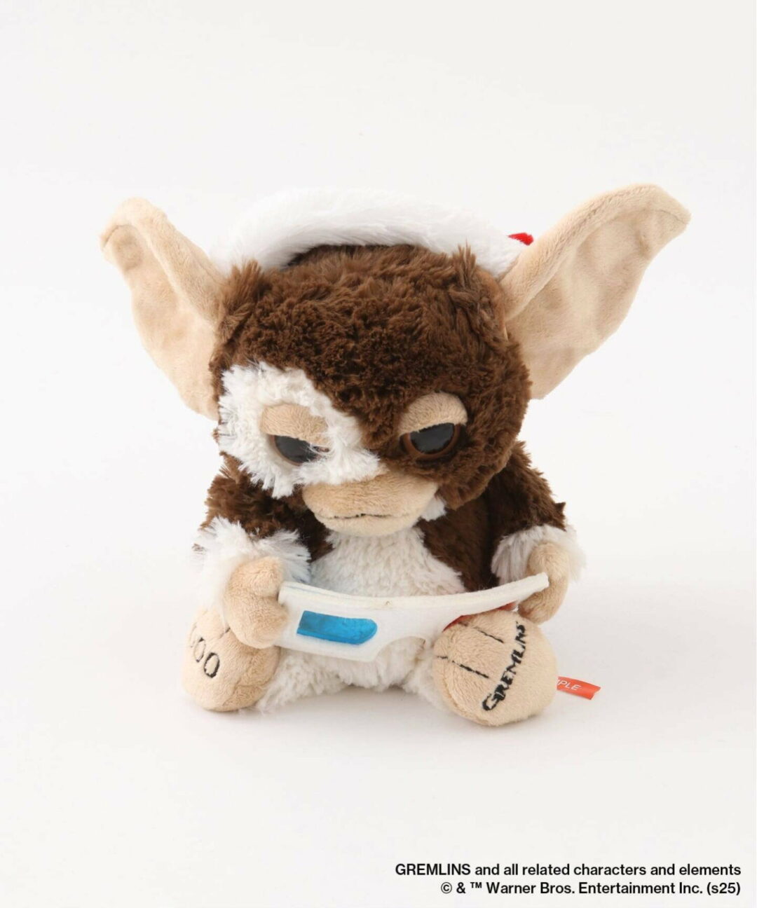 サンタの格好をしたグレムリン ギズモ ヌイグルミ “GREMLINS × NICI × JSF SANTA GIZMO DOLL with Pillow and 3D Glasses”が2025年 11月中旬 発売 (ニキ)