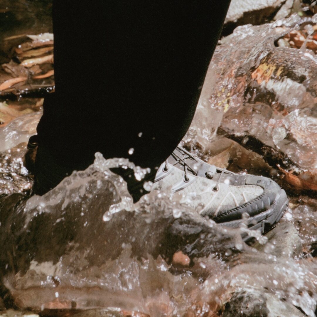 【2025年 10/24 発売】HAVEN × HOKA STINSON EVO OG GTX (ヘイブン ホカ スティンソン エヴォ ゴアテックス GORE-TEX) [1172430-JKT]