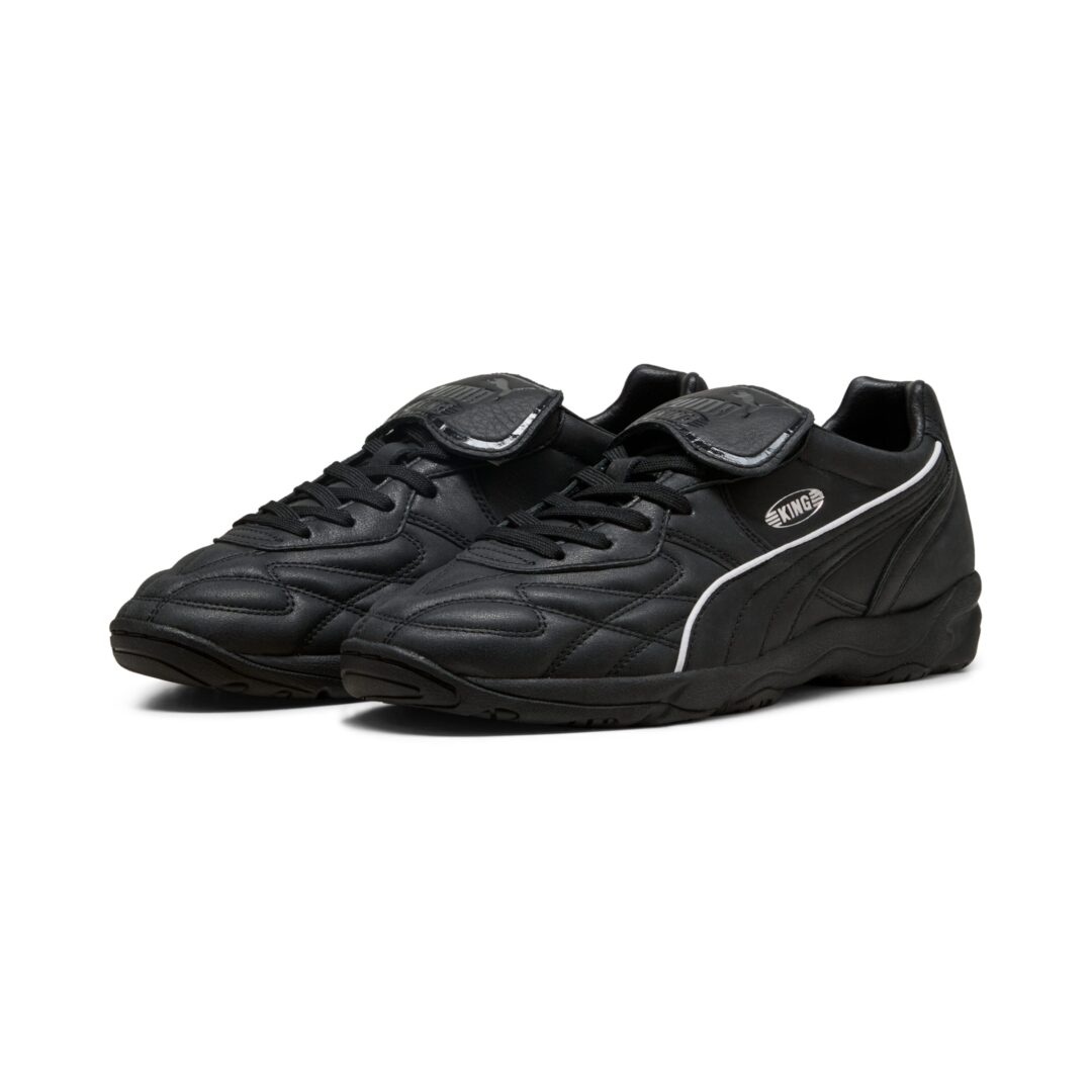 【BILLY’S EXCLUSIVE】PUMA KING INDOOR “PUMA BLACK/DARK CHOCOLATE” が2025年 10/25 発売 (ビリーズ プーマ キング インドア) [404363-02/404363-03]