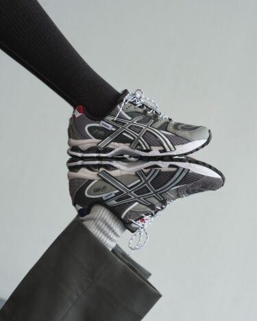 【2025年 10/18 & 10/19 発売】INVINCIBLE × ASICS GEL-NIMBUS 10.1 “404 RGB” (インビンシブル アシックス ゲルニンバス) [1203A814.021]