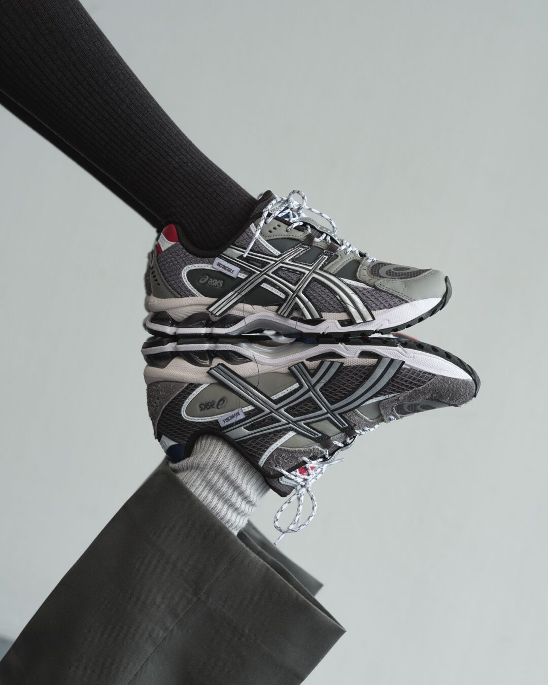 【2025年 10/18 & 10/19 発売】INVINCIBLE × ASICS GEL-NIMBUS 10.1 “404 RGB” (インビンシブル アシックス ゲルニンバス) [1203A814.021]