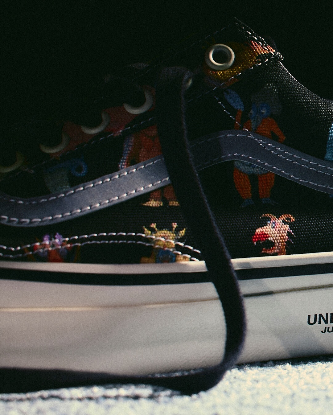 【2025年 10/31 発売】UNDERCOVER x VANS OLD SKOOL “Monster” & ERA “Dog” (アンダーカバー バンズ オールドスクール エラ) [VN000VANOFW1/VN000VANBLA1/VN000EE8W001/VN000EE8CJG1]