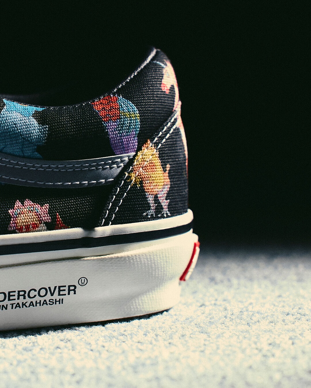 【2025年 10/31 発売】UNDERCOVER x VANS OLD SKOOL “Monster” & ERA “Dog” (アンダーカバー バンズ オールドスクール エラ) [VN000VANOFW1/VN000VANBLA1/VN000EE8W001/VN000EE8CJG1]