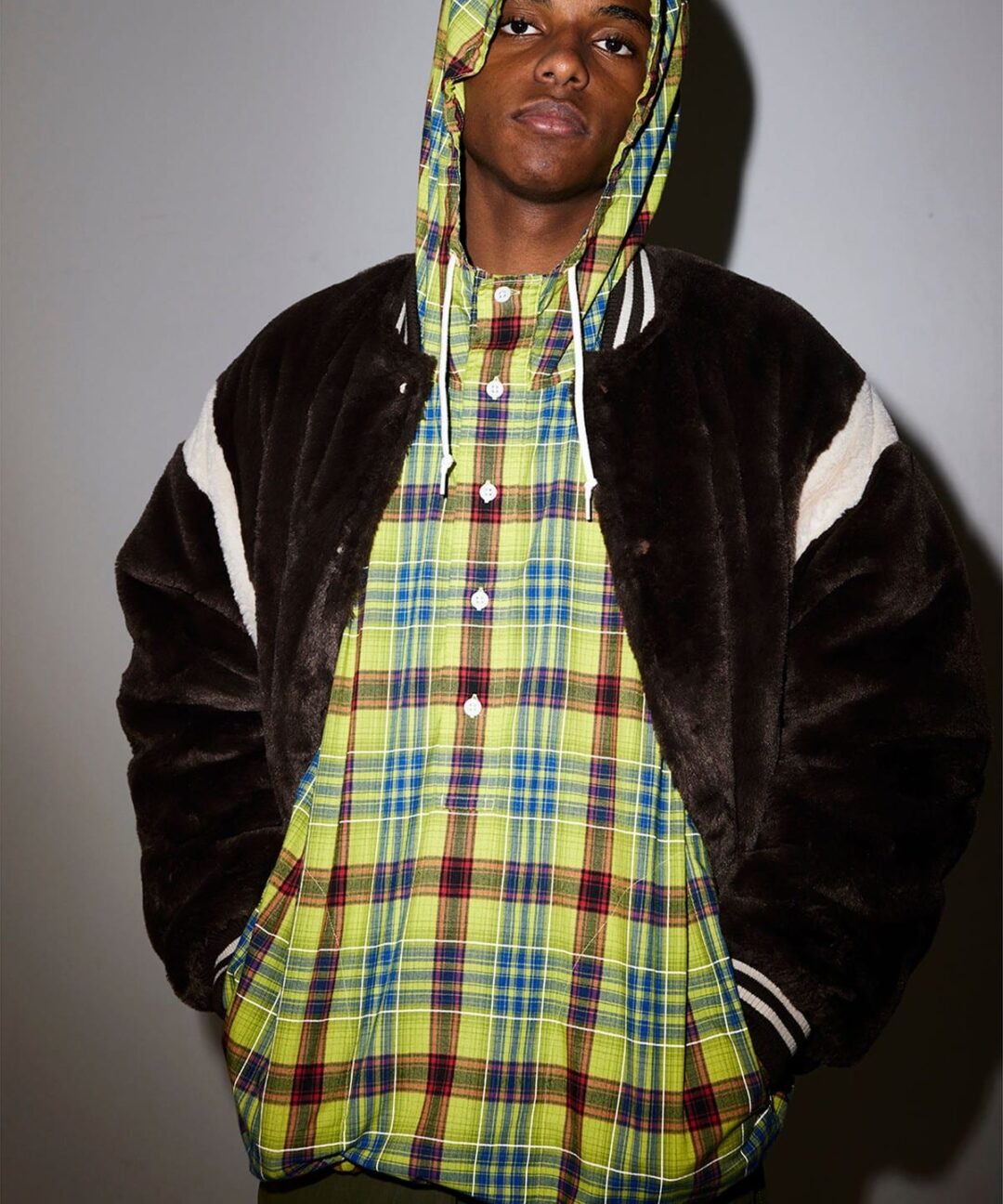 BEAMS 2025 FW "ワイドフィット フェイクファー バーシティ ジャケット"が発売 (ビームス)