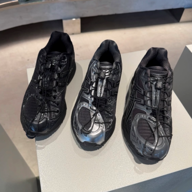 【2025年 11月初旬 発売予定】UNAFFECTED x ASICS GEL-NIMBUS 10.1 2025 FW (アンアフェクテッド アシックス ゲルニンバス)