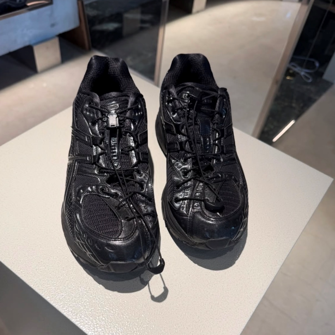 【2025年 11月初旬 発売予定】UNAFFECTED x ASICS GEL-NIMBUS 10.1 2025 FW (アンアフェクテッド アシックス ゲルニンバス)