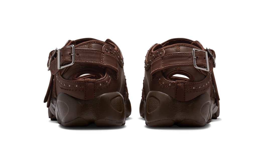 【2025年 11/1 発売】NIKE W AIR RIFT BUCKLED STRAP “Light British Tan” (ナイキ エア リフト バックル ストラップ “ライトブリティッシュタン”) [IM7396-281]