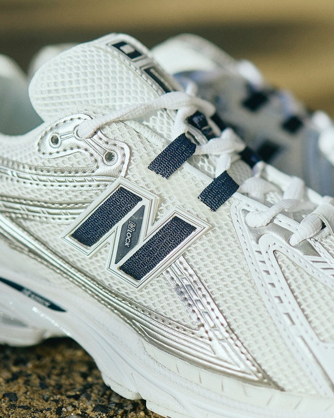 【2025年 10/10 発売】New Balance U1906 RCM “White/Navy” (ニューバランス) [U1906RCM]
