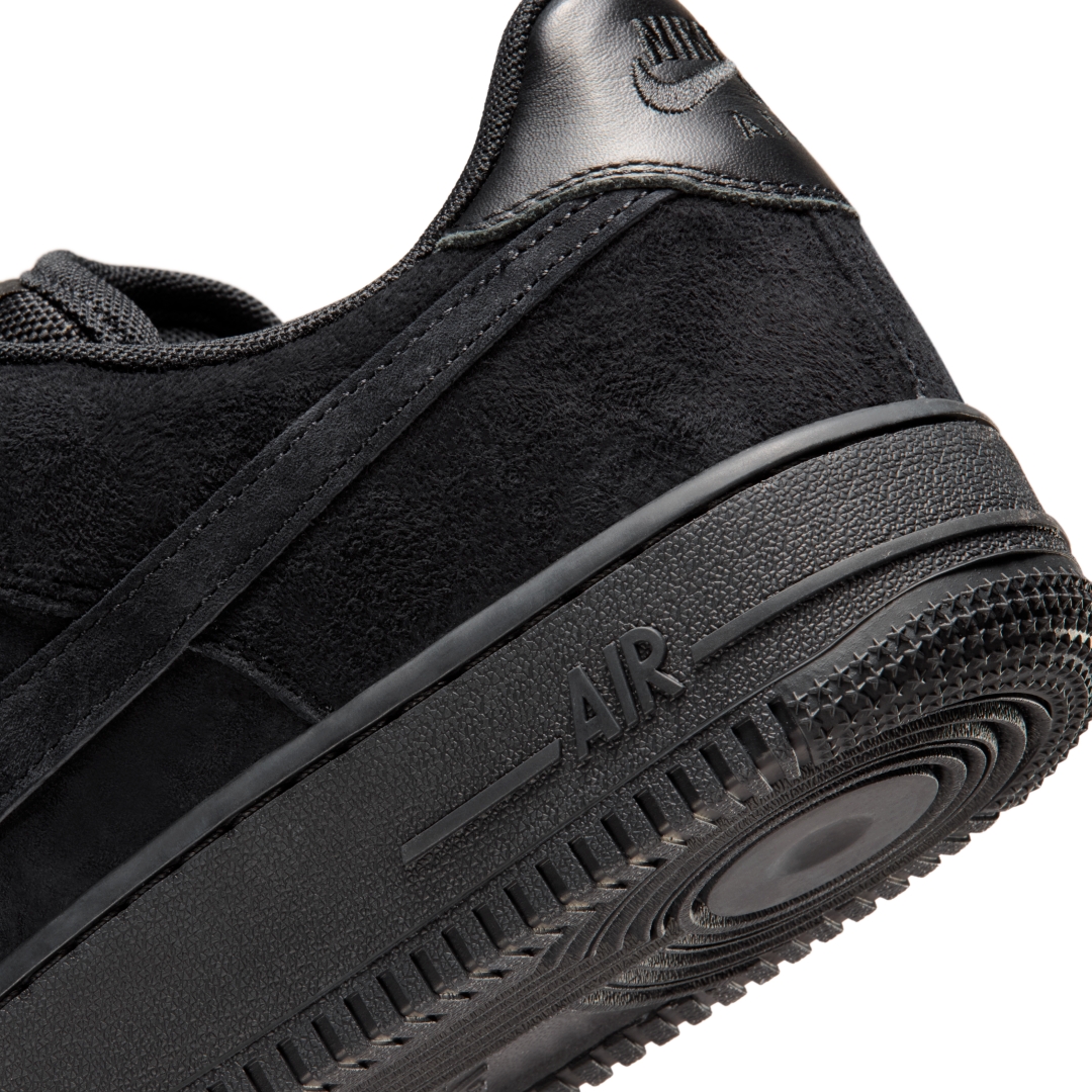 【2026年 夏 発売予定】NIKE SB × AIR FORCE 1 LOW SP “Triple Black” (ナイキ SB エア フォース 1) [IW8068-001]