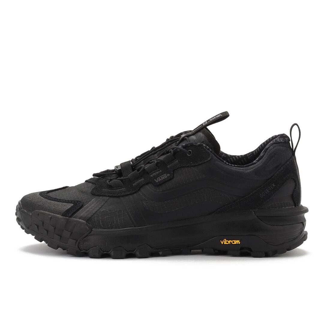 【2025年 10/23 発売】VANS MTE CROSSPATH XC GORE-TEX “Black Out” (バンズ クロスパス テックス) [VN000DAM1OJ]