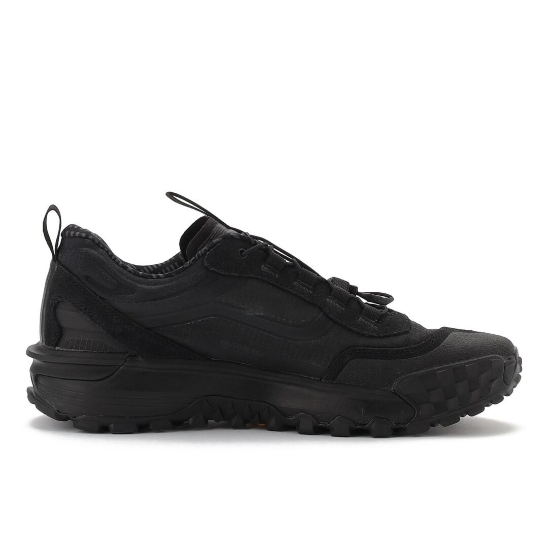 【2025年 10/23 発売】VANS MTE CROSSPATH XC GORE-TEX “Black Out” (バンズ クロスパス テックス) [VN000DAM1OJ]