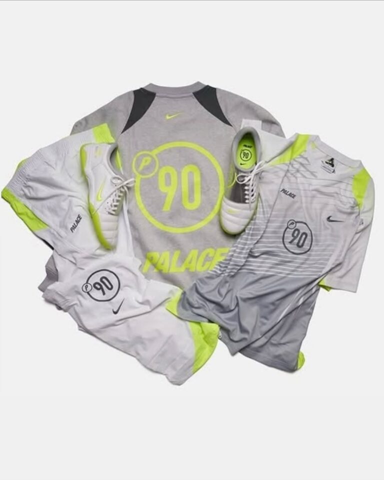 2025年 11/1 発売】Palace Skateboards × Nike Football TOTAL 90