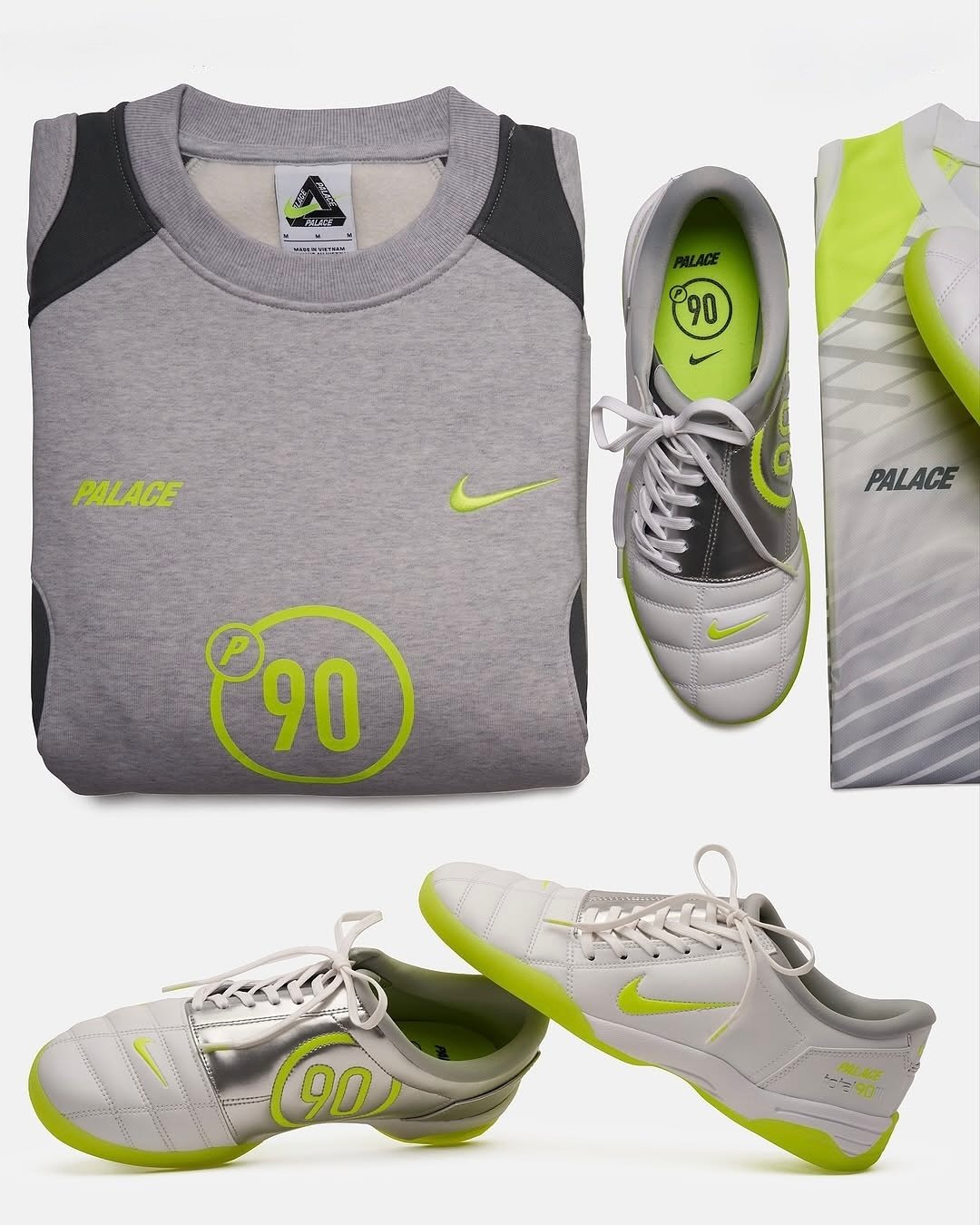 【2025年末 発売予定】Palace Skateboards × Nike Football TOTAL 90 (パレス スケートボード ナイキ フットボール トータル) [IM1381-100]