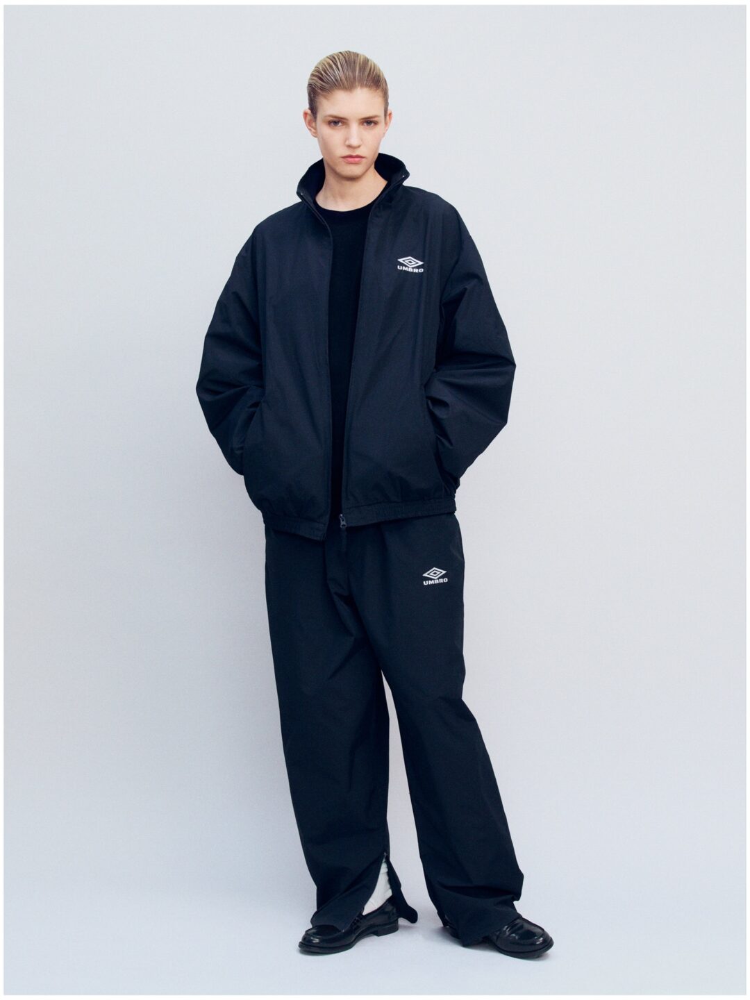ssstein × UMBRO 2025 FW capsule collectionが11/1 発売 (シュタイン アンブロ)