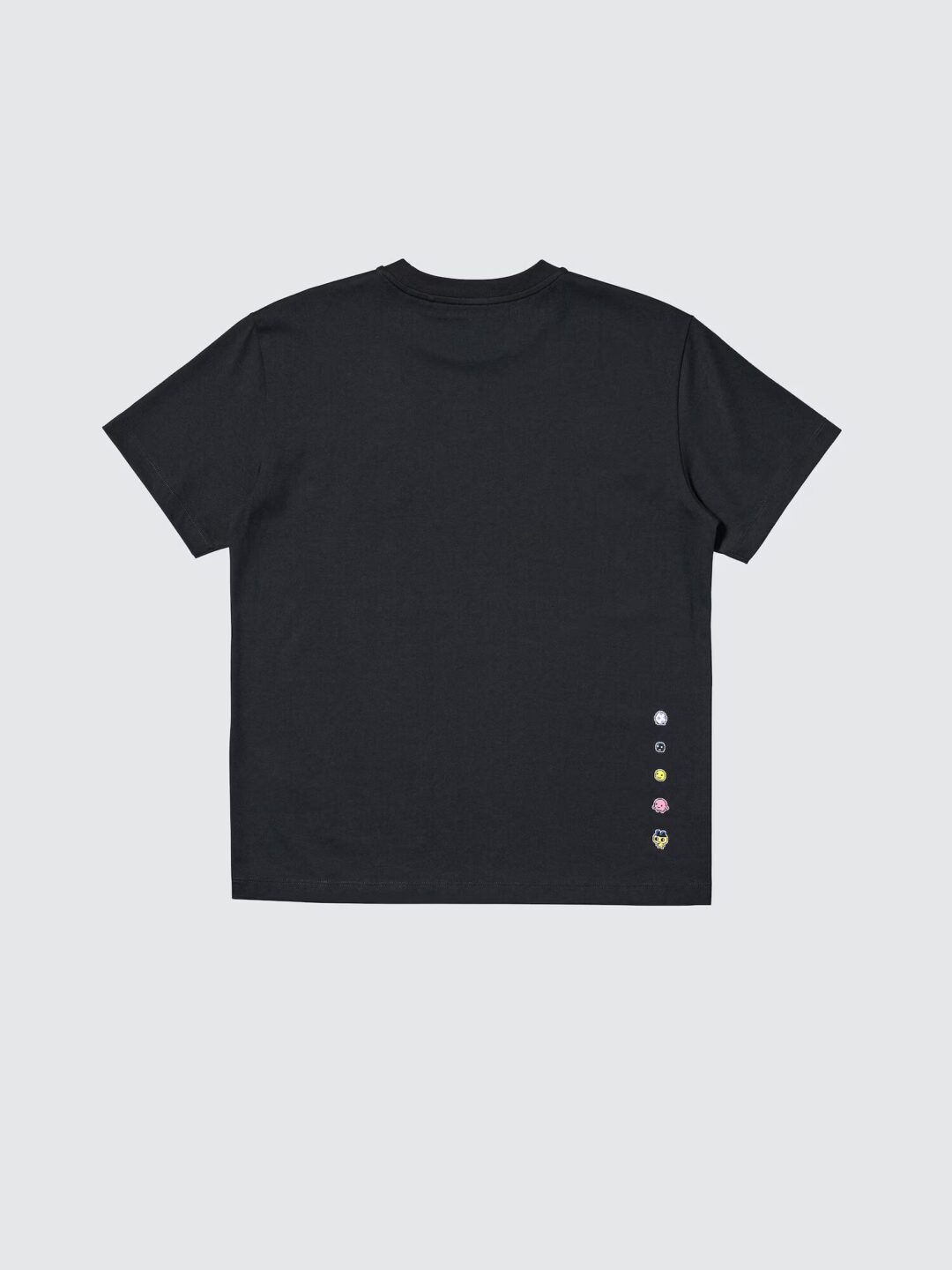 UNIQLO UT × たまごっち コラボが2025年 12/19 発売 (ユニクロ Tamagotchi)