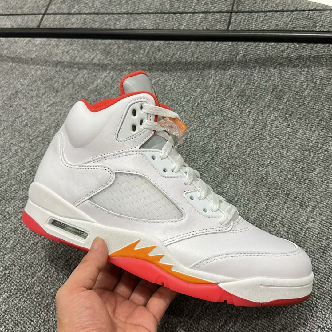 【2026年 9/25 復刻予定】NIKE AIR JORDAN 5 “White/Sunset” (ナイキ エア ジョーダン 5 “ホワイト/サンセット”) [IV5678-102]