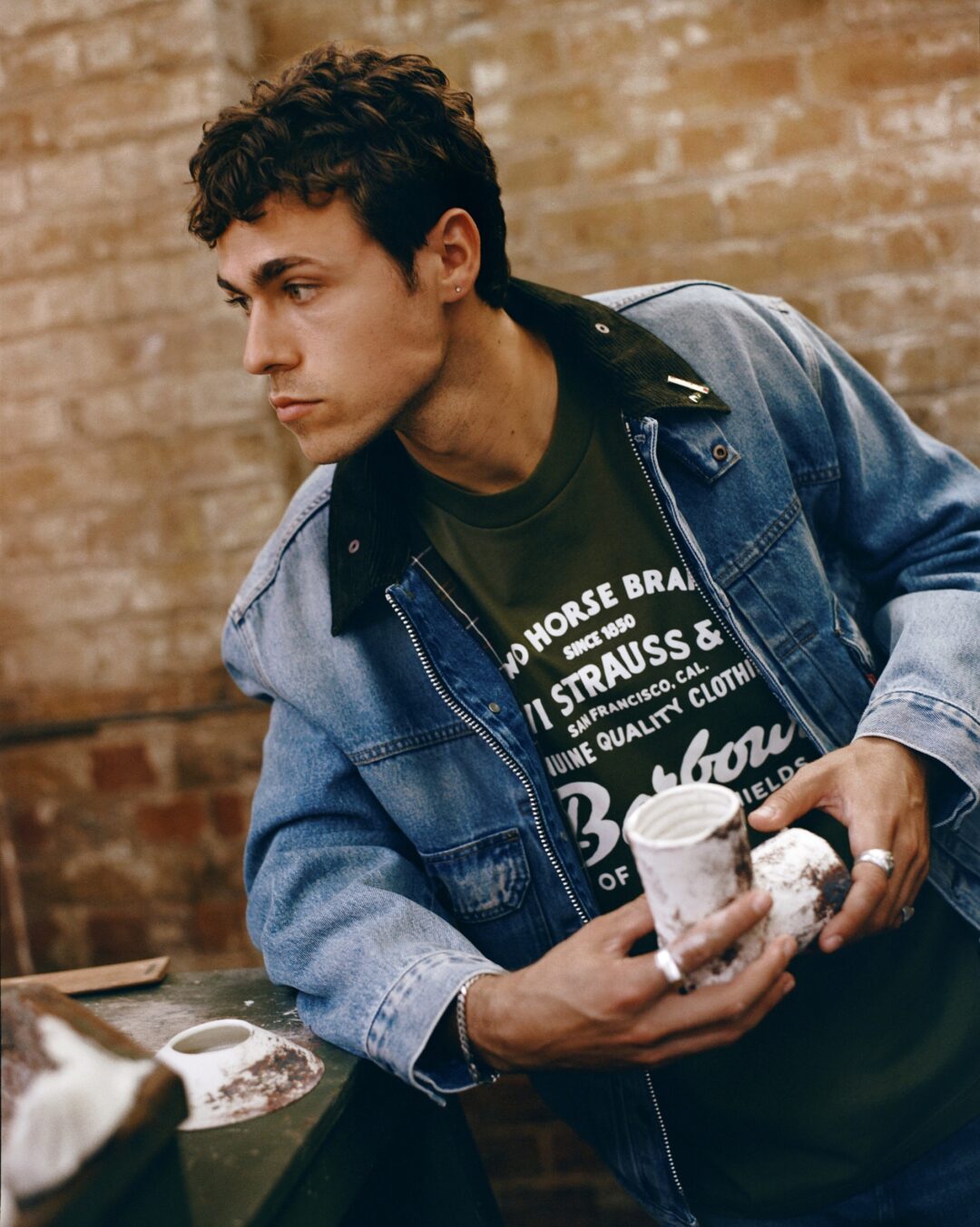 Barbour × Levi’s 2025 FW 初コラボアイテムが2025年 10/30 発売 (バブアー リーバイス)