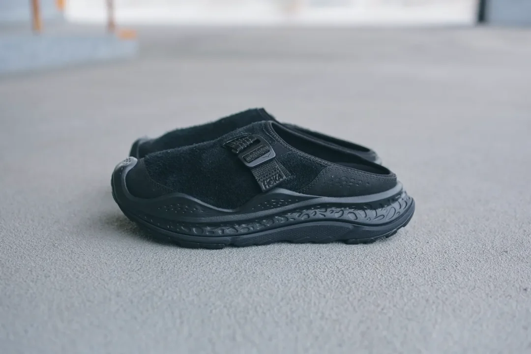 【2025年 11/4 発売】HOKA ORA PRIMO EXT “Black/Grey Slies” (ホカ オラ・プリモ) [1168973-BBLC/1168973-GKSL]