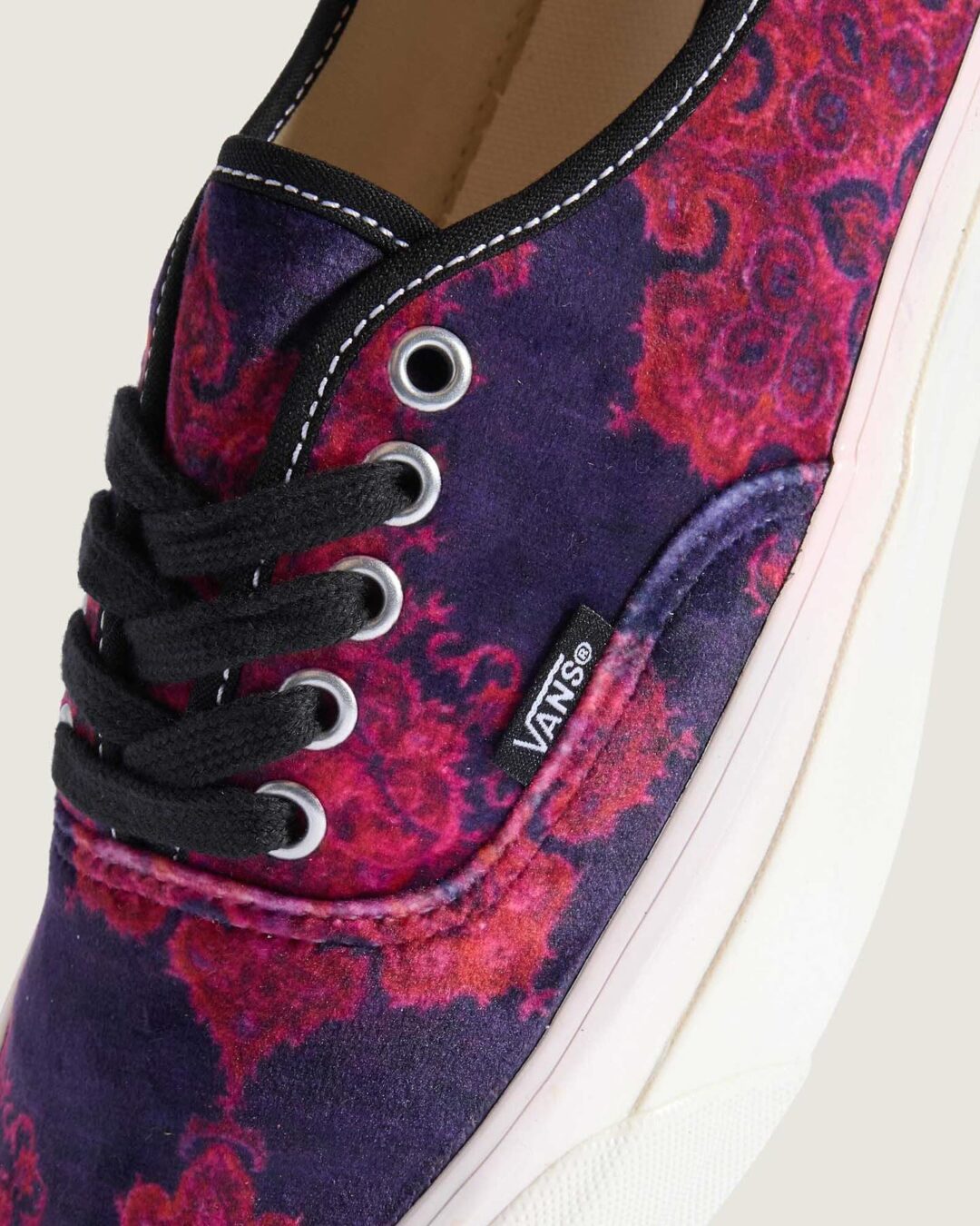 【2025年 10/9 発売】ペルシャ絨毯にインスパイアされた VANS PREMIUM AUTHENTIC 44 “PERSIAN RUG PURPLE” (バンズ プレミアム オーセンティック) [VN000D9NPRP]