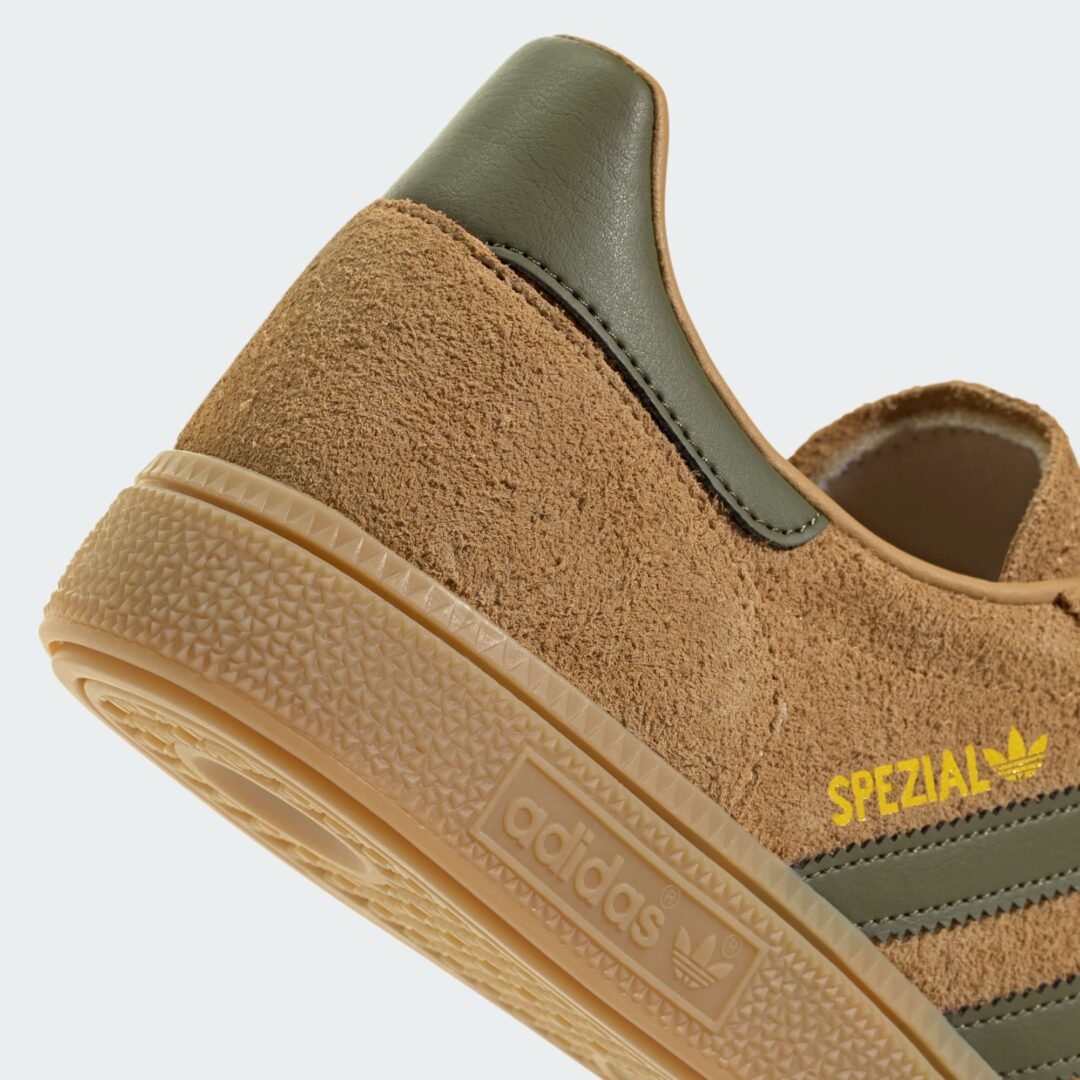 【KICKS LAB. EXCLUSIVE】adidas Originals HANDBALL SPEZIAL “Golden Beige/Focus Olive/Gum”が2025年 10/18 発売 (キックスラボ アディダス オリジナルス ハンドボール スペツィアル) [JQ8298]