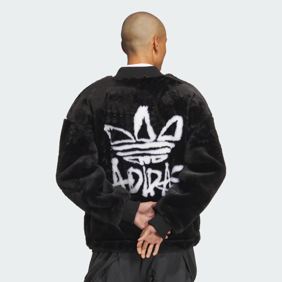 adidas Originals New Fur Jacket “Black/White” (アディダス オリジナルス ニュー ファー ジャケット “ブラック/ホワイト”) [JD3776/JD3777]
