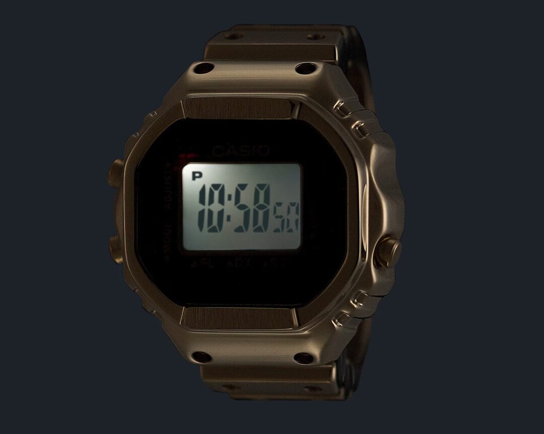 ゴールドカラーのカシオ リングウォッチ「CRW-001G-9JR」が2025年 10月 発売 (CASIO RING WATCH)