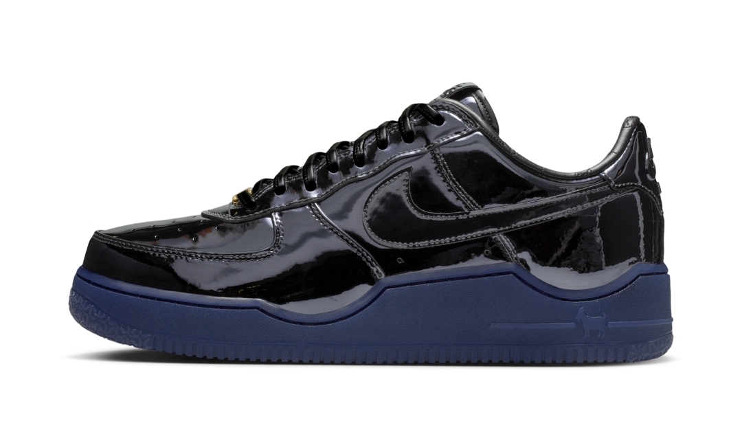 【2025年末 発売予定】LeBron James × NIKE AIR FORCE 1 LOW “Black Patent” (レブロン・ジェームズ ナイキ エア フォース 1 ロー “ブラックパテント”) [IO6129-001]
