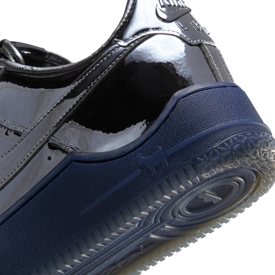 【2025年末 発売予定】LeBron James × NIKE AIR FORCE 1 LOW “Black Patent” (レブロン・ジェームズ ナイキ エア フォース 1 ロー “ブラックパテント”) [IO6129-001]