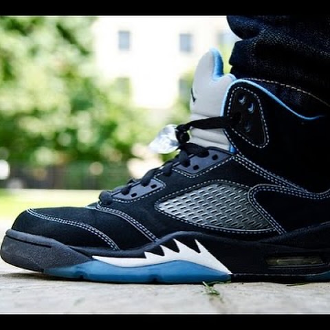 【2026年 秋 復刻予定】NIKE AIR JORDAN 5 “Black/University Blue” (ナイキ エア ジョーダン 5 “ブラック/ユニバーシティブルー”) [DD0587-008]